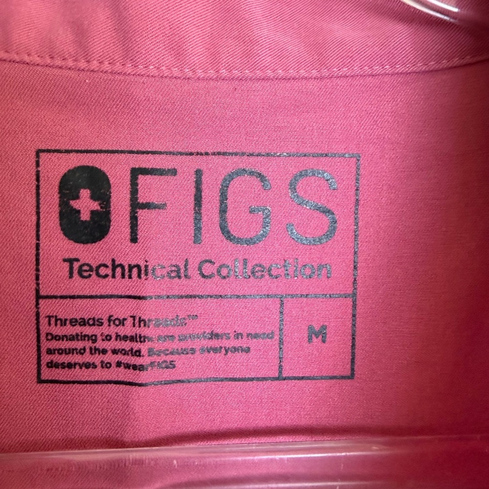 FIGS Technical Collection Pink Sleeveless Scrub Top WXXSW1003 Womens Medium - Picture 3 of 7